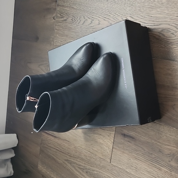 Alexander Wang Gabi Boots - Picture 2 of 6